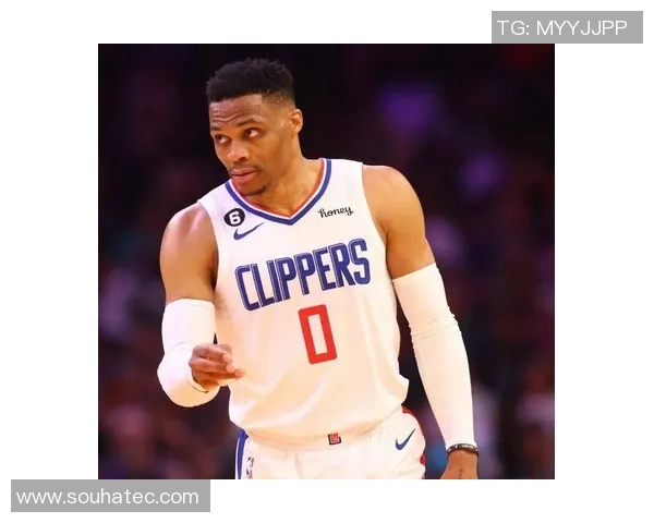 拉塞尔威斯布鲁克如何在NBA赛场上重塑自我与团队价值